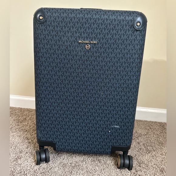 Like NEW! MICHAEL Michael Kors Small Travel Monogram Trolley - Navy Blue - Picture 1 of 7